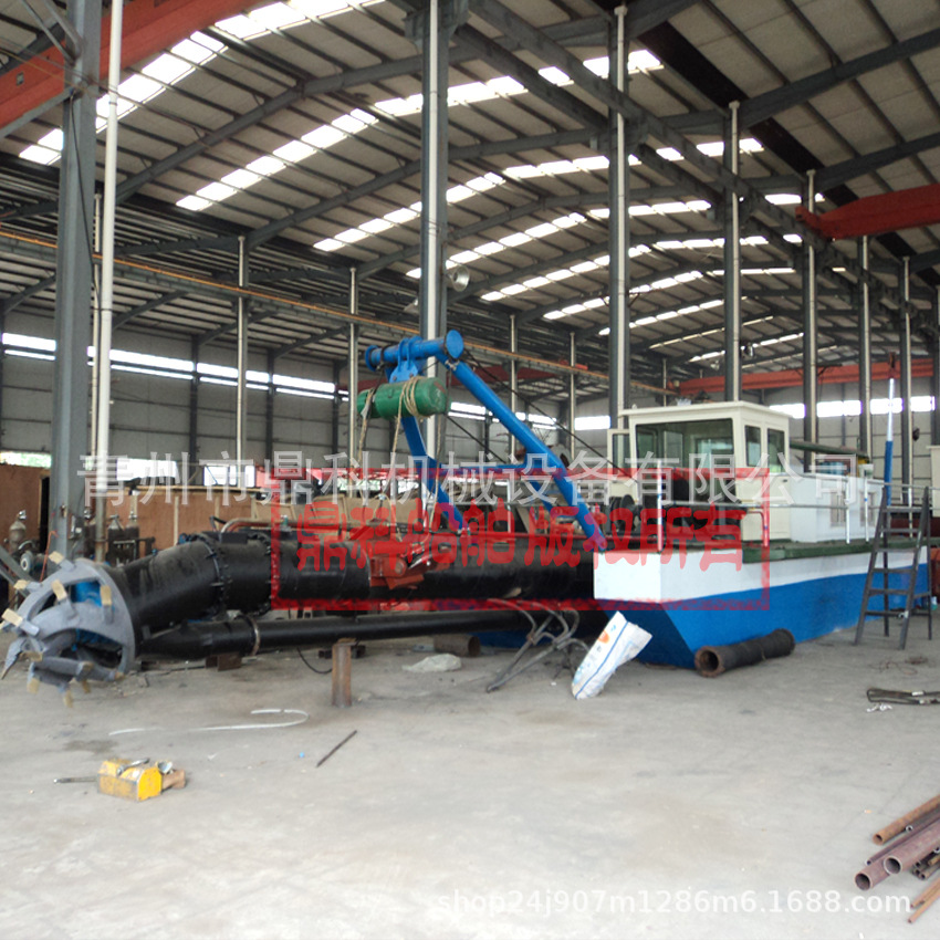 小挖泥船 小液压抽沙船 小绞吸船 抽泥船河道环保清淤设备厂家