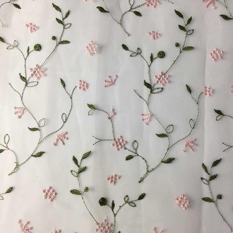 新款平绣网纱绣花面料 春夏女装连衣裙礼服面料 现货直供 可定制