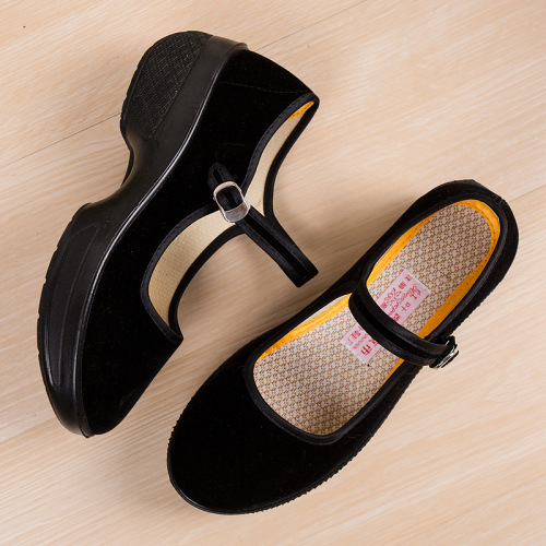 Old Beijing black cloth shoes women's work shoes new wedge heel non-slip breathable soft sole work thick sole square dancing women's shoes
