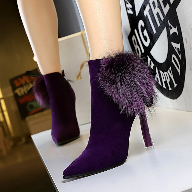 European and American fashion sexy banquet women’s boots transparent crystal and high heel suede pointed rabbit hair sho