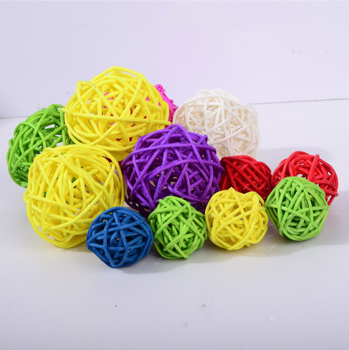 Rattan takraw ball, original color takraw ball, parrot chewing toy, pet foot toy ball wholesale
