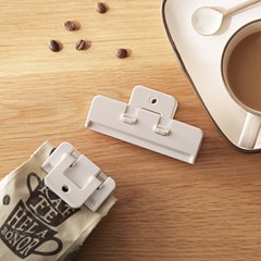 Manufacturer Japanese style l kitchen snack food sealer moisture-proof fresh-keeping sealing clip snack clip sealing clip 2 pack