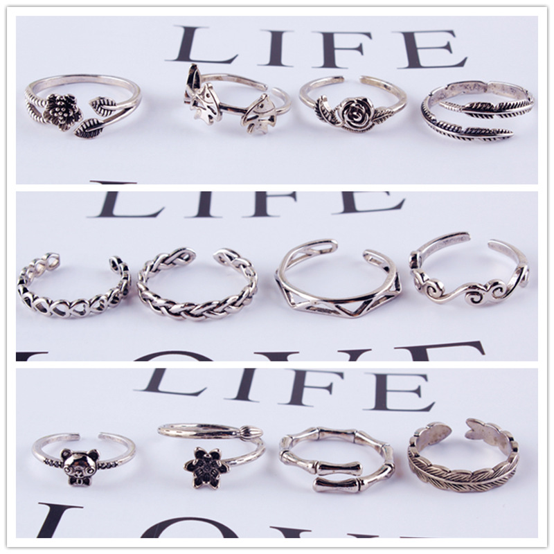Elegant ethnic retro fashionable ring for men and women