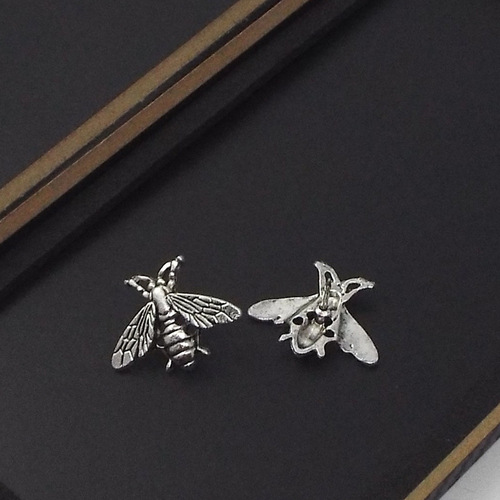 Huailang jewelry foreign trade jewelry little bee brooch/men's suit shirt collar pin pin buckle factory direct supply