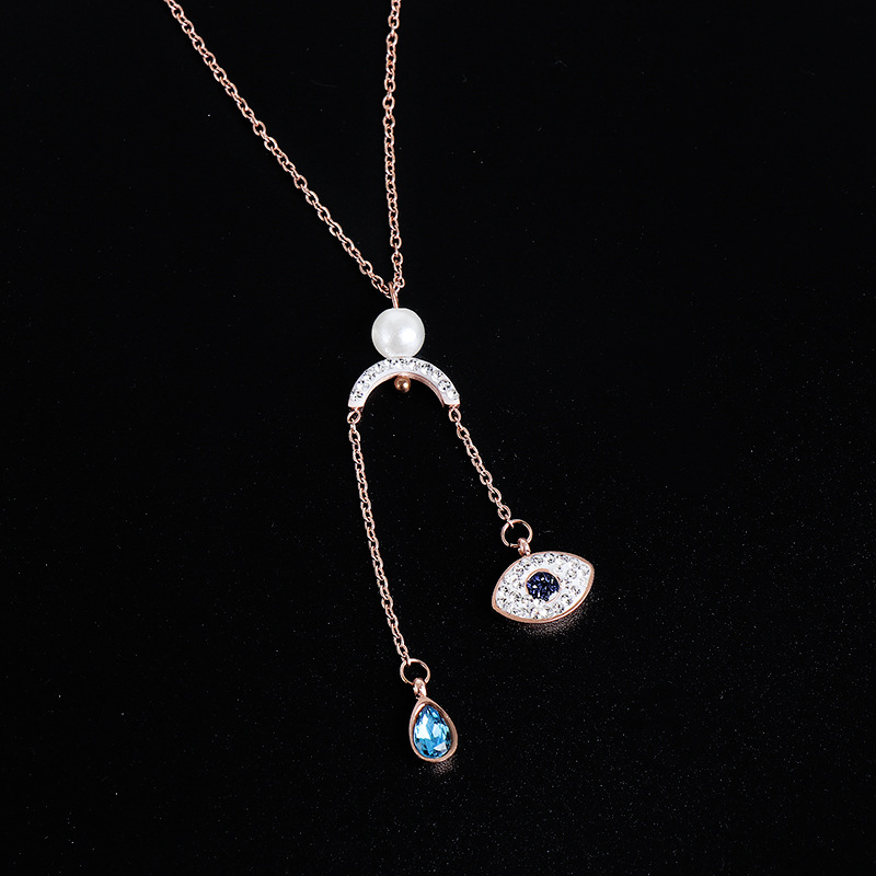 Devil&#39;s Eye Necklace Pearl Inlaid Blue Diamond Eye Necklace Female Back Cover Micro Inlay Pendant Clavicle Chain display picture 2