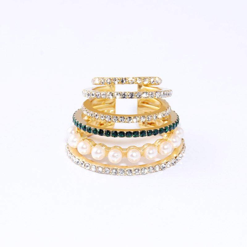 Fashion Multi-layer Retro Pearl Rhinestone Ear Clip display picture 3