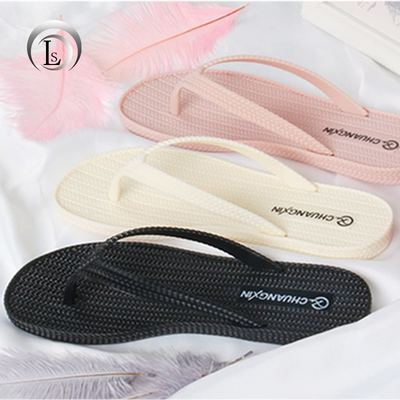 Chaussons - tongs CHUANG LISI en PVC - Ref 3351395 Image 2