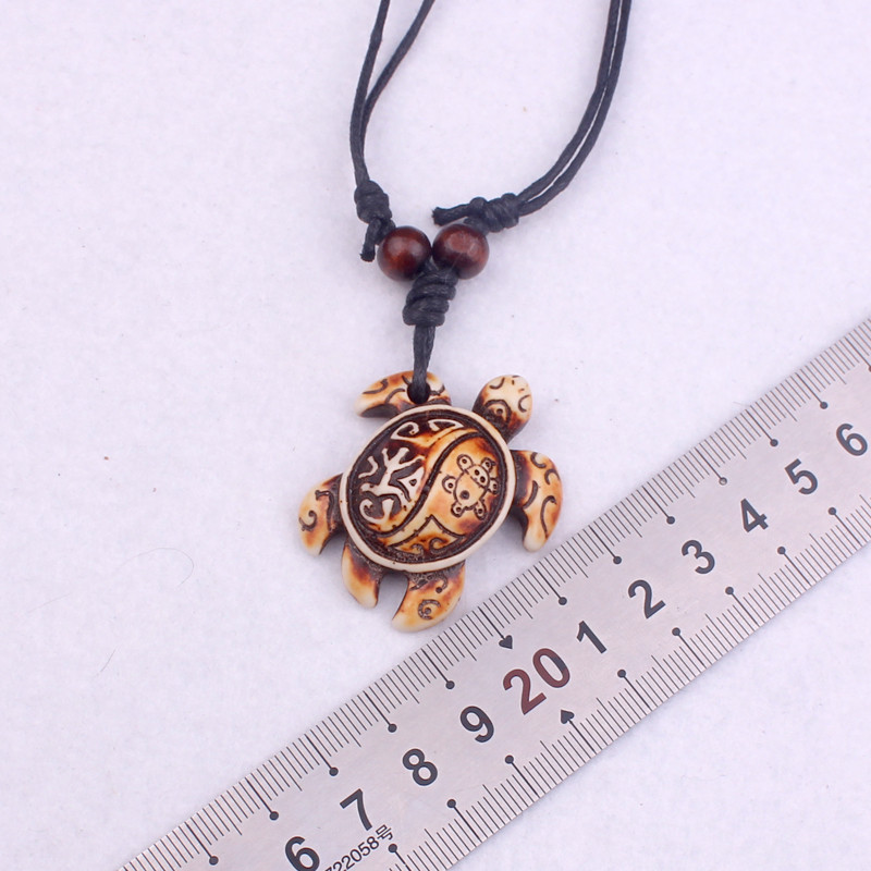 Ethnic Style Tortoise Resin Unisex Pendant Necklace display picture 4