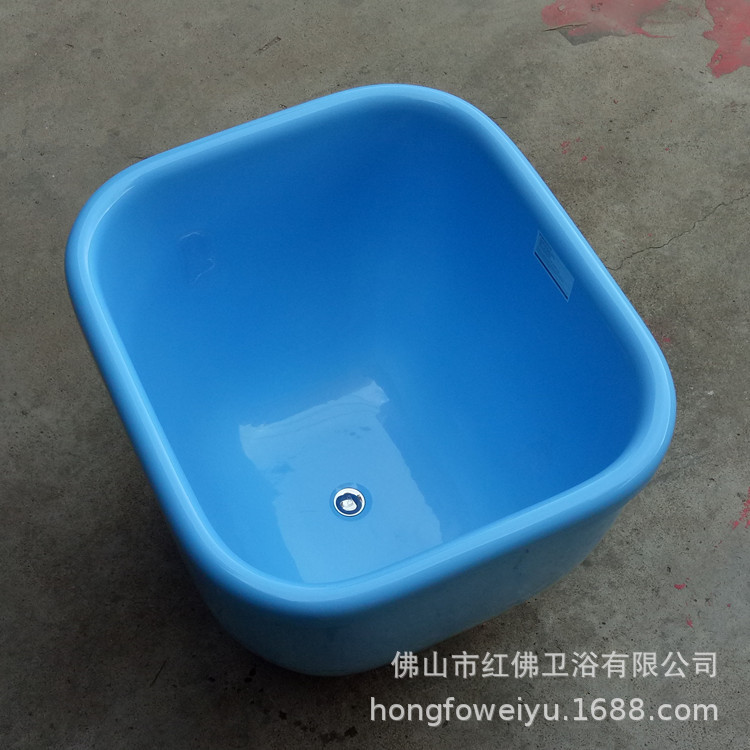儿童浴缸