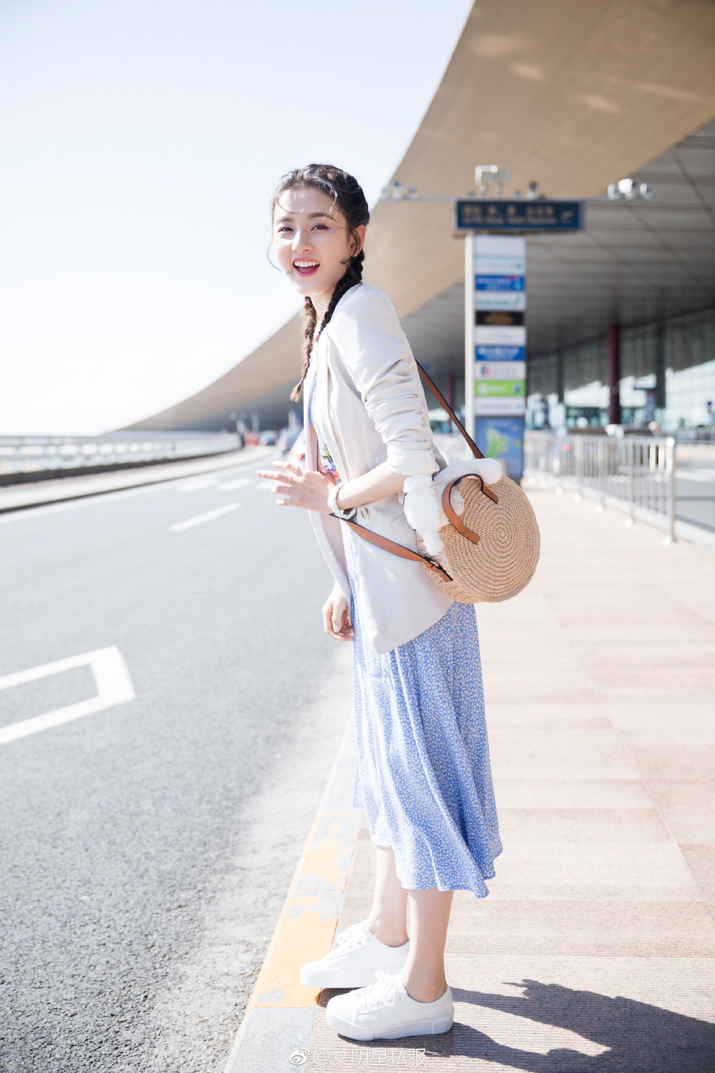 Costume femme en Mélange de fibres chimiques - Ref 3334913 Image 16