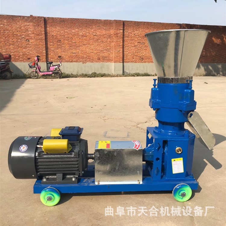 刀轴定位狗粮机禽畜饲料膨化机 采用三项电机确保功率强劲