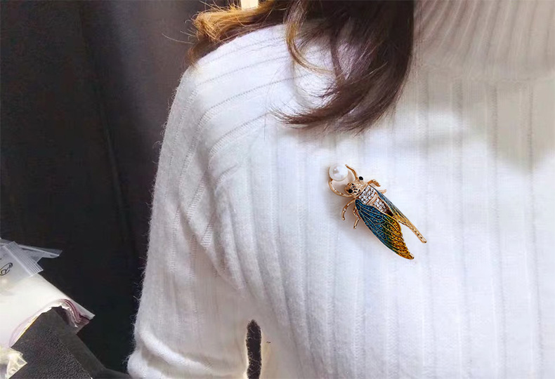 20g Weight Retro Pin Insect Alloy Enamel Plating Inlay Rhinestones Pearl Unisex Brooches