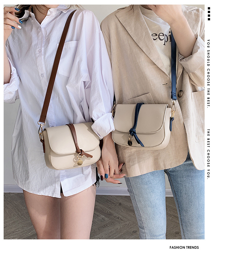 Wholesale Fashion Simple Buckle Type Shoulder Bag Nihaojewelry display picture 27