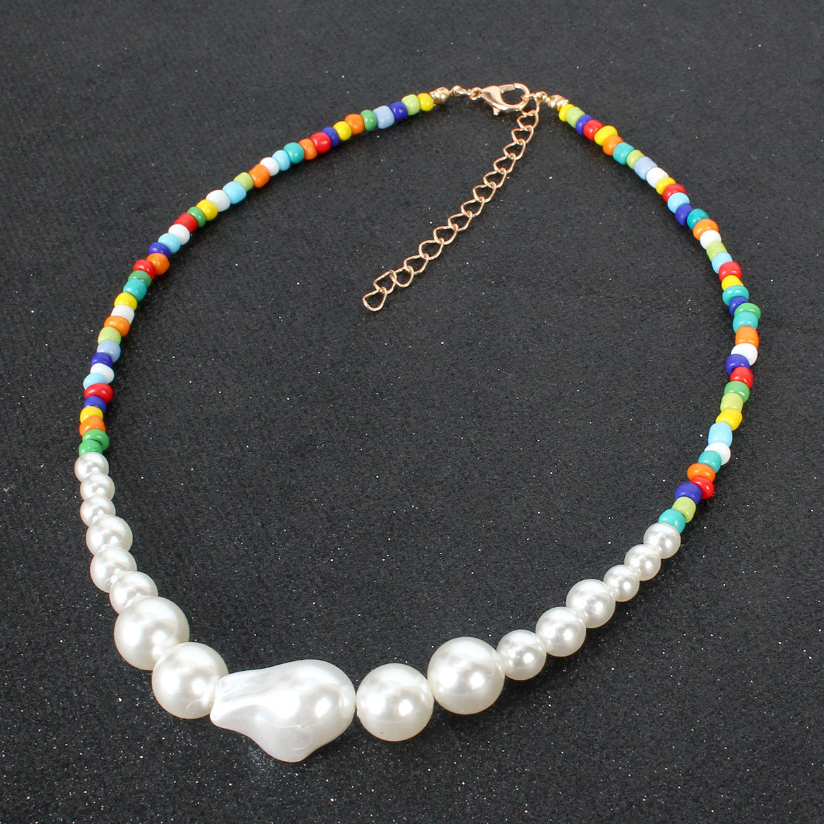 Bohemian Colored Rice Bead Necklace Necklace Shaped Pearl Choker Necklace display picture 2