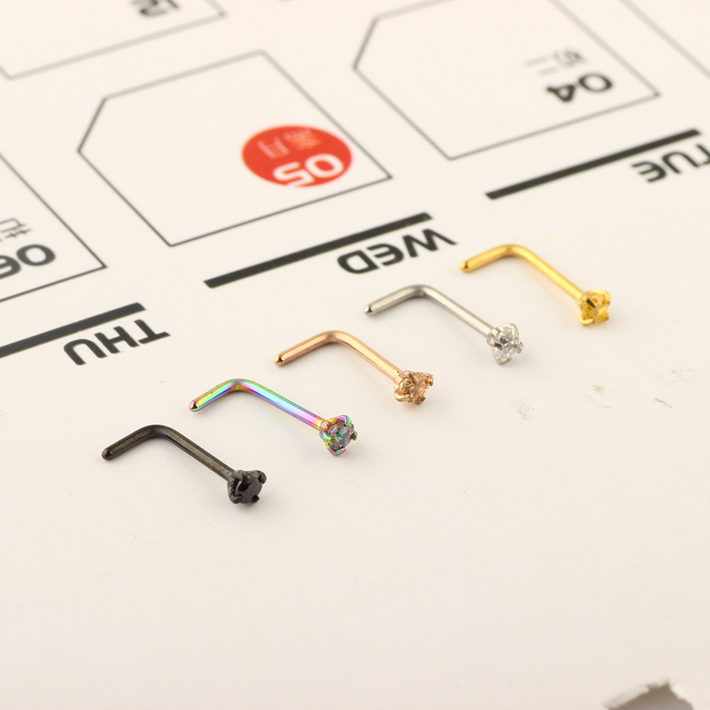 Pointed titanium steel lip stud product view