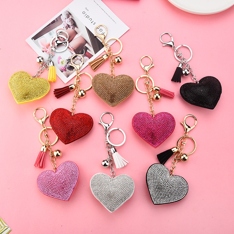 Creative Sequins Heart Pendant Tassel Key Chain Wholesale Nihaojewelry display picture 2