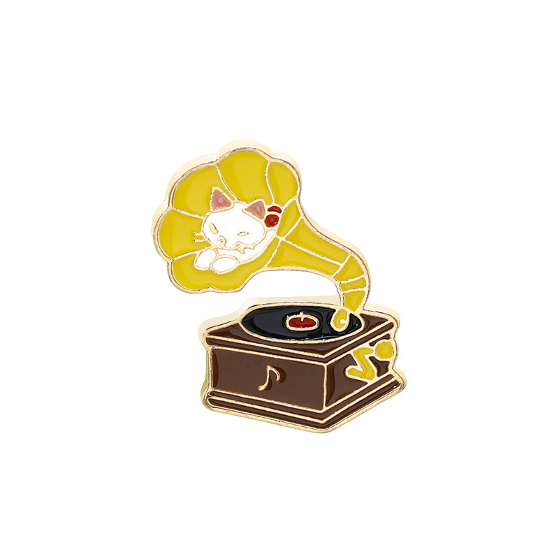 Fashion Animal Alloy Enamel Unisex Brooches display picture 8