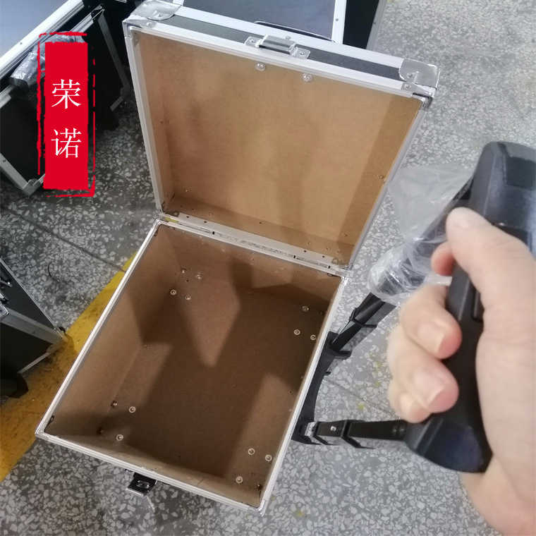 精密美容养生仪器设备拉杆箱铝合金安全包装箱运输展示航空箱