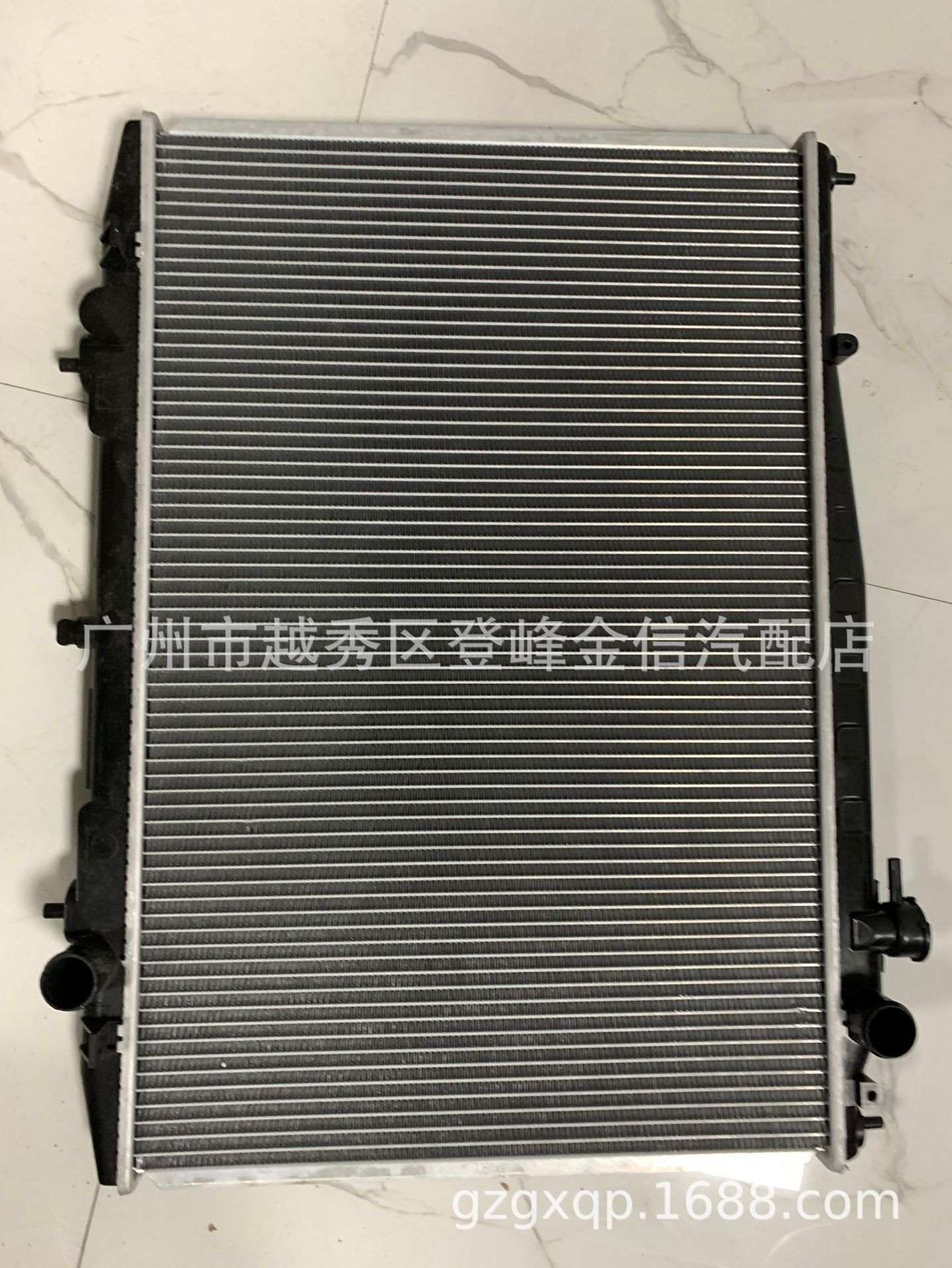 21410 VJ605 3S400 PADIATOR TANK D22 21410-vj605-3s400-padiator-tank-d22