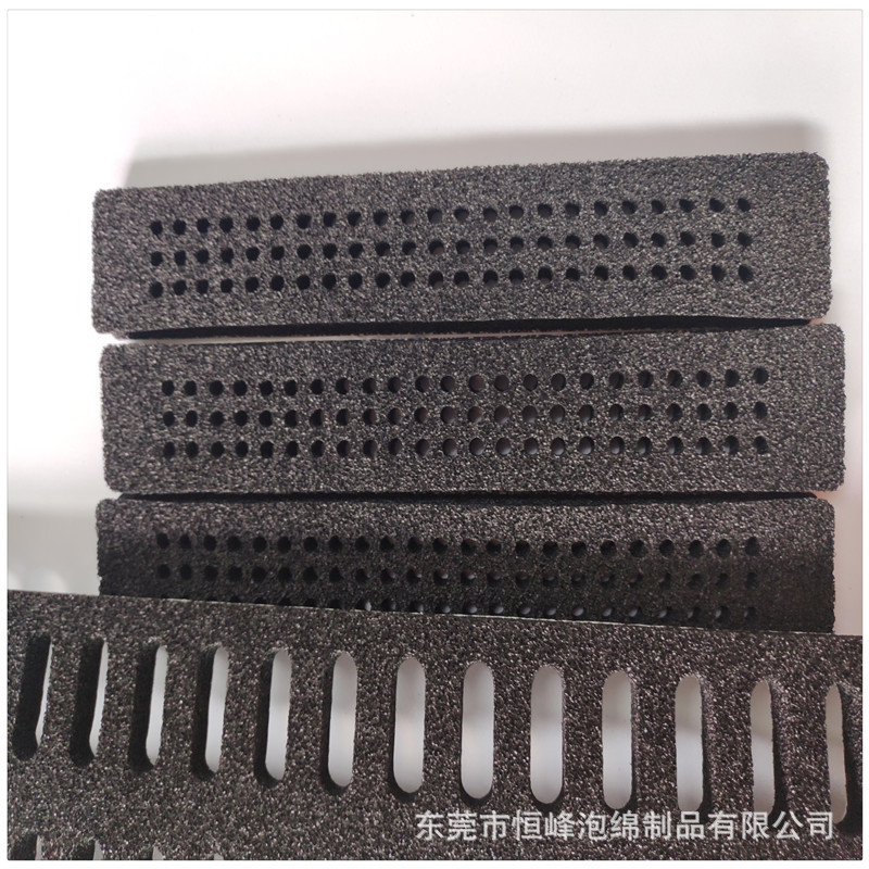 供应多孔耐高温EPDM/cr泡棉吸盘 多孔机械手用吸盘海绵