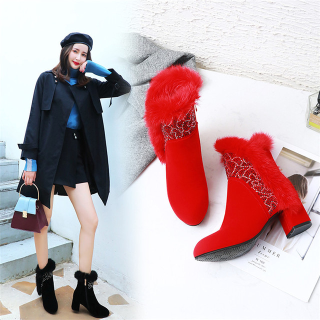 All kinds of thick heels women’s boots in autumn and winter new boots fashion elegant round head zipper middle high heel