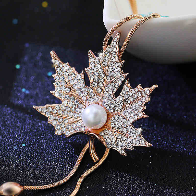 Japan and South Korea fashion tassels Accessories sweater chain have more cash than can be accounted for Leaf Necklace temperament Retro Simplicity Autumn and winter Jewelry