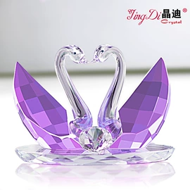 水晶工艺品;钥匙扣及钥匙扣配件;奖杯