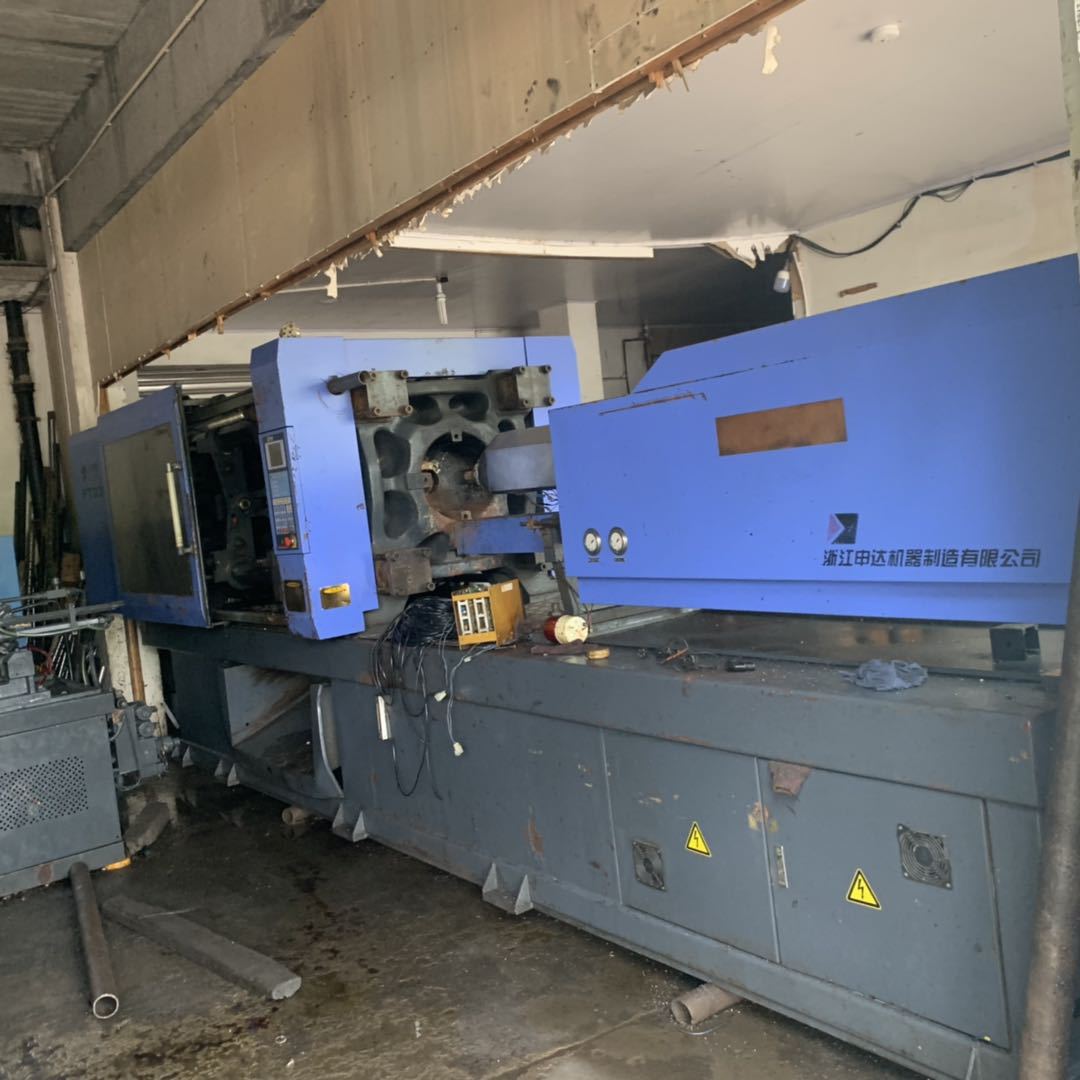 出售二手申达330T/800G卧式注塑机