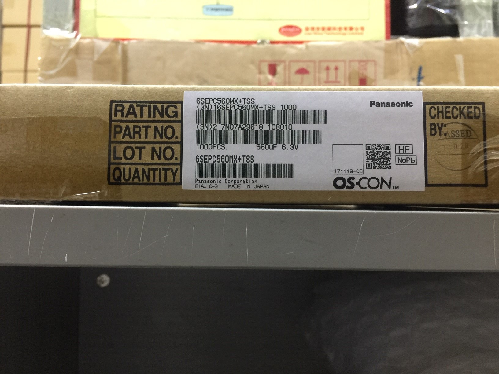 现货供应Panasonic固体电容6SEPC560MX+TSS