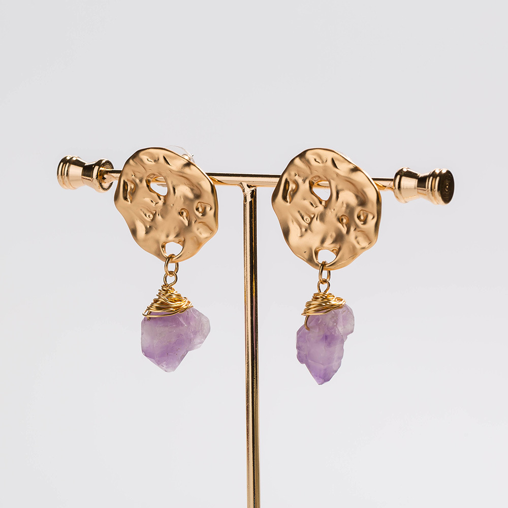 Boucles D&#39;oreilles De Mode Pendentif En Pierre Naturelle Violette En Métal Irrégulier De Vente Chaude display picture 6