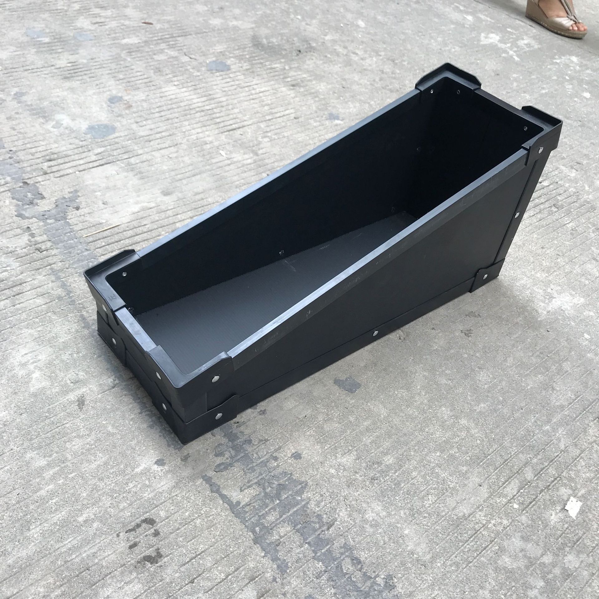 供应山东，江苏，华东地区 防静电骨架箱，深圳 东莞防静电中空板