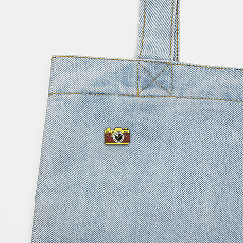 Camera Brooch Female Corsage Cute Japanese Animation Badge Cartoon Brooch Pin Button Ins Fashion Personalized Accessory