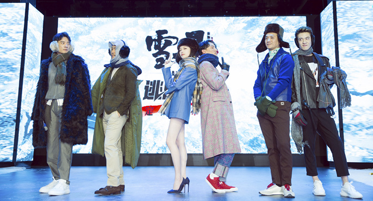 Costume femme en Mousseline - Ref 3335685 Image 24