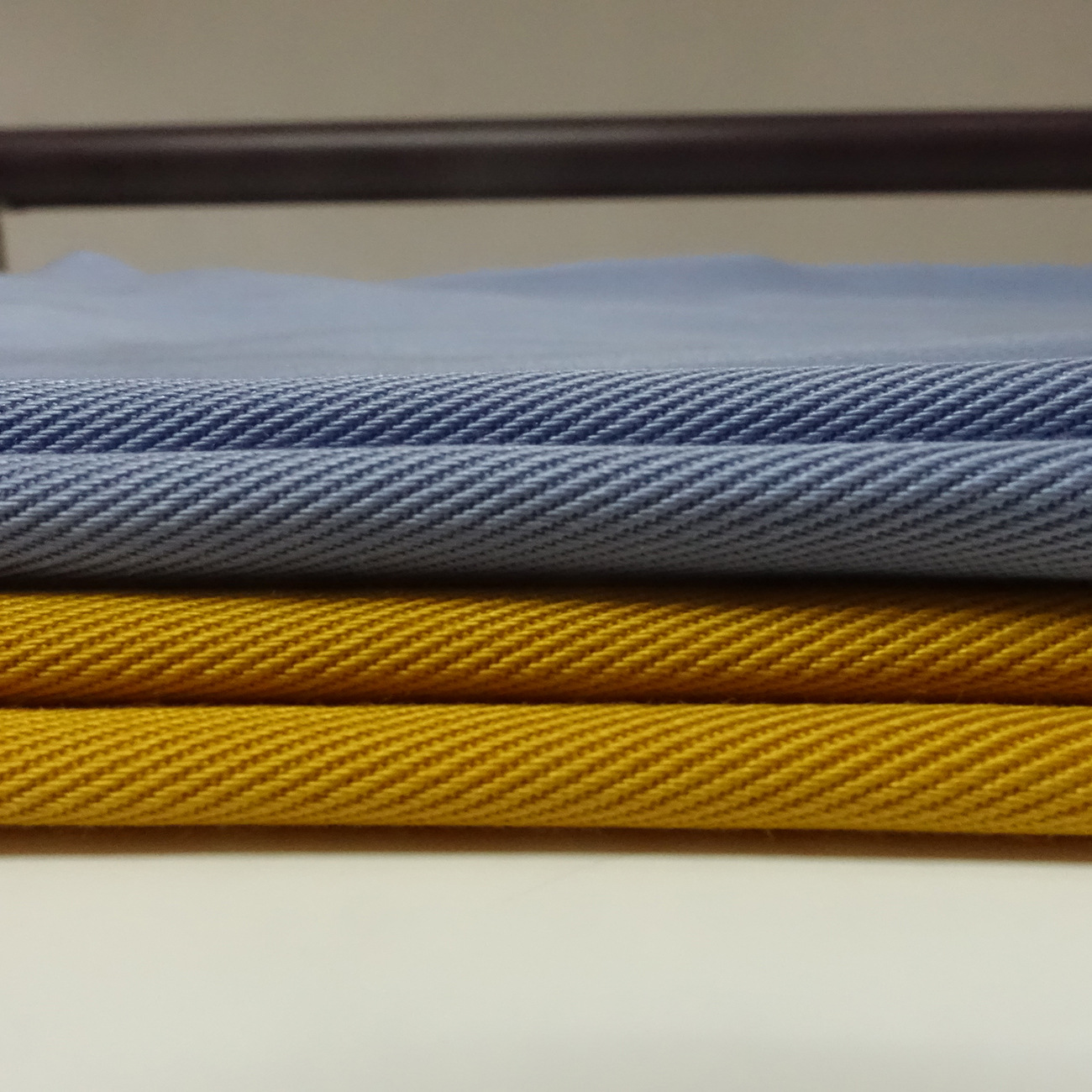 3/1斜全天丝面料 21S女装时尚款 2019年新款布 光洁版