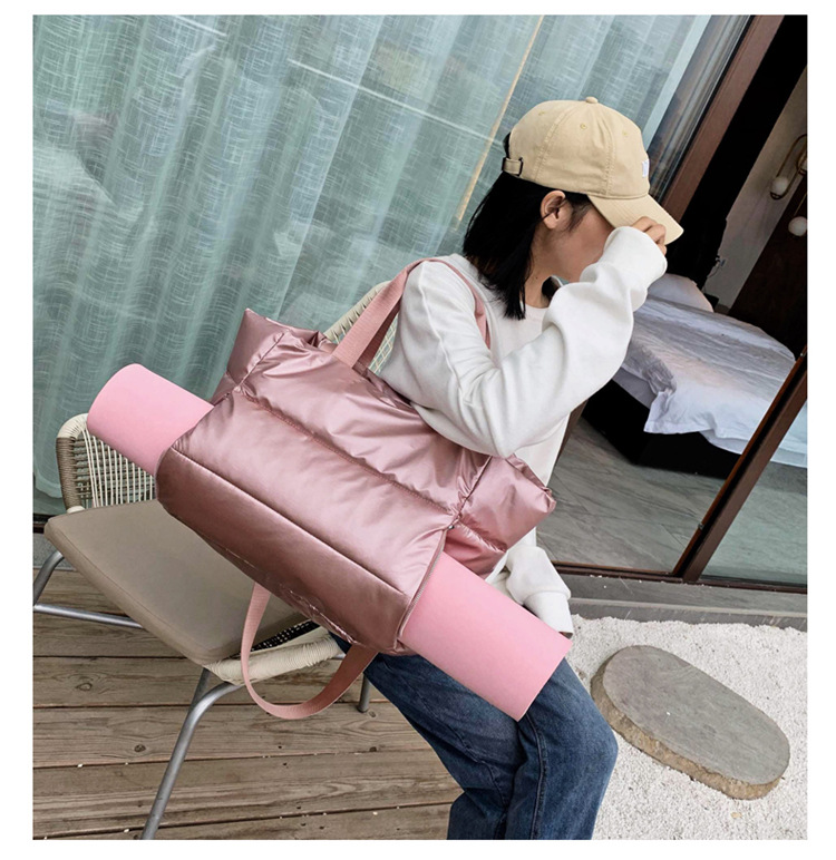 Unisex Fashion Solid Color Nylon Waterproof Travel Bags display picture 1