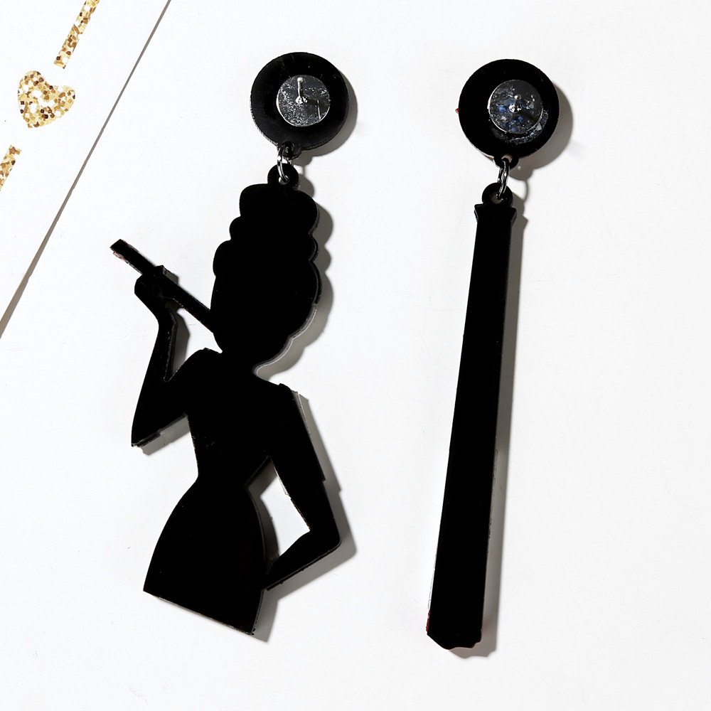 New Cigarette Ladies Acrylic Asymmetric Earrings Earrings Funny Creative Fashion Earrings Female display picture 3