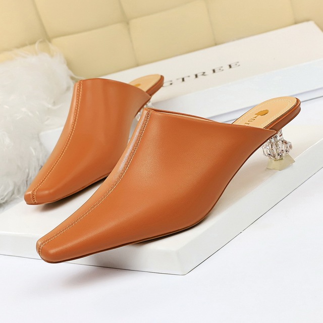 fashionable middle-mouth Baotou slippers crystal transparent heel 