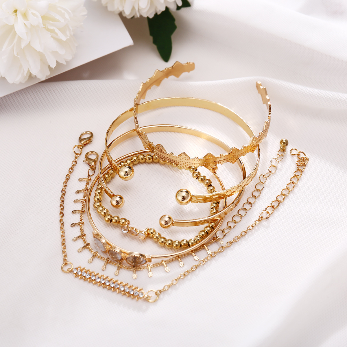 Set de brățări cu diamant complet din metal Wind, brățară creativă din stil retro punk, cu 7 piese_voghion.com