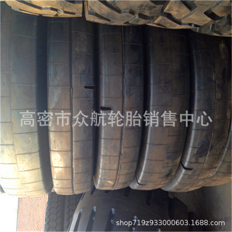 现货供应 12.00R24矿井铲运机 光面矿井轮胎子午全钢轮胎