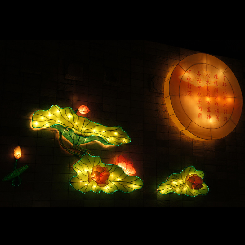 ������������ͨ���첼���ù���װ�εƹ������ҵ�㳡С��