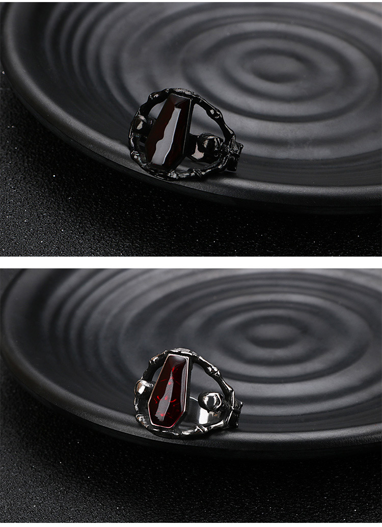 0.03µm Gold Plating Thickness Gothic Punk Skull Stainless Steel 18K Gold Plated Halloween Men's Rings