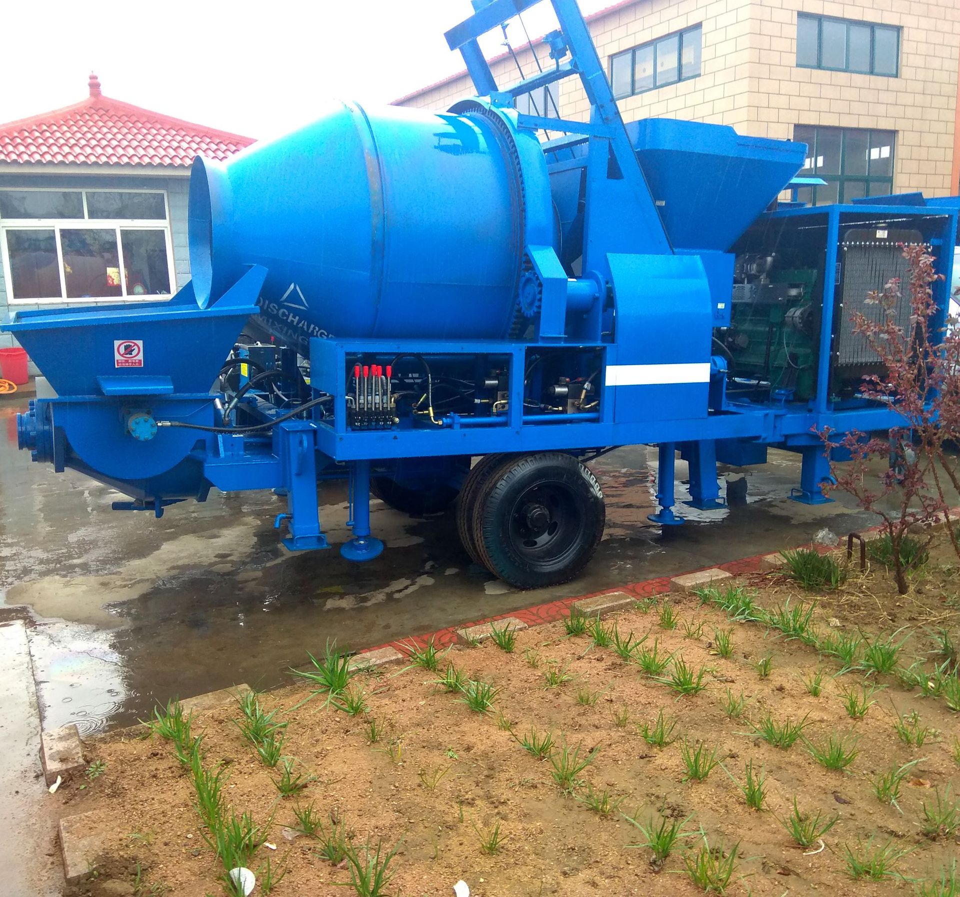 82千瓦道依茨柴油机搅拌泵机 搅拌泵 柴油机搅拌输送泵 T8车载泵