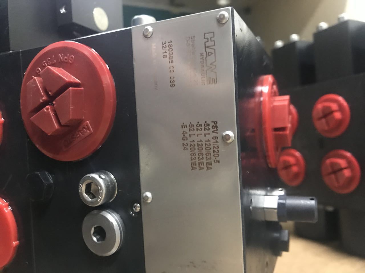 成都现货供应HAWE哈威PSV61/220-5多路阀