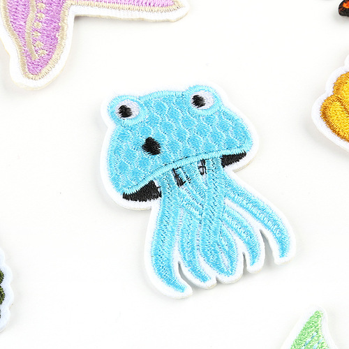 Cartoon animals, seafood, fish and shells, adhesive patches, children's clothing accessories, bags, accessories, hand ledgers, embroidered cloth patches