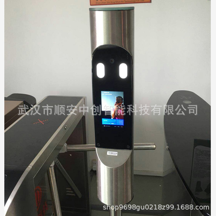 人脸识别门禁机动态人脸识别通道闸机圆柱人脸识别刷卡一体机批发