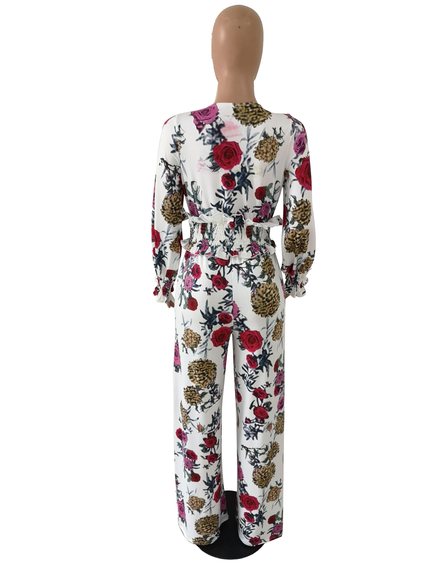 Costume femme en Lait de soie - Ref 3333980 Image 4