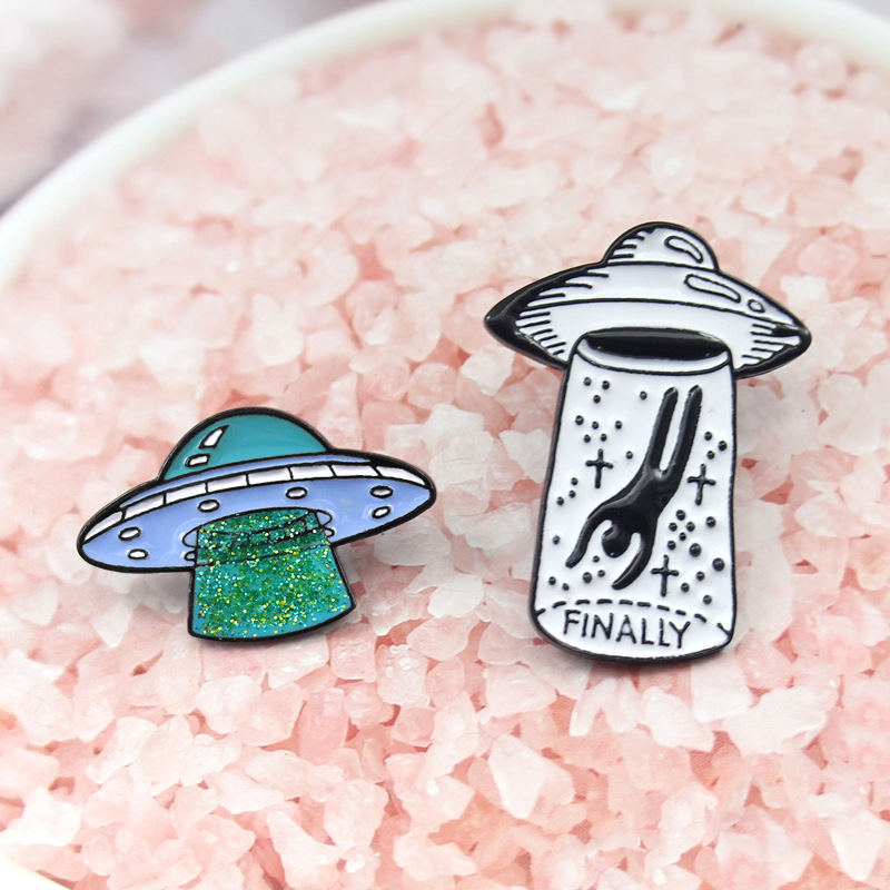 13g Weight Brooches Classification Holiday Occasion Alloy Material Cartoon, Ship, Spaceship Pattern Unisex Gender Funny Style Enamel, Plating Craft Funny Pin Cartoon Ship Spaceship Alloy Plating Unisex Brooches 4