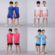 ��ͯ��������b��ͯŮͯС�W��Ӗ�����ﶬ�������\�����¶����·�