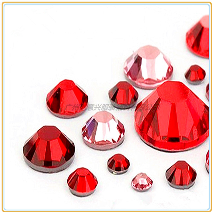 供应服饰烫钻 环保烫钻 韩国进口环保烫钻 DIY手工制图环保烫钻