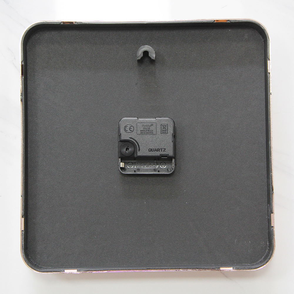 Reloj de pared cuadrado nuevo con letras termoimpresas - Estilo moderno, simple y creativo - Silencioso - Para dormitorio y sala de estar